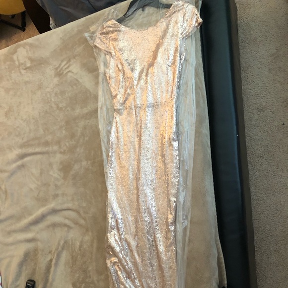 Windsor rose gold sequin dress - Picture 6 of 6